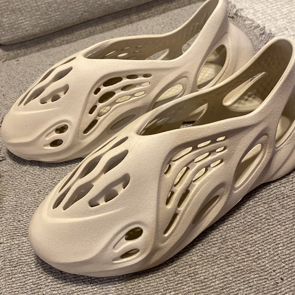 Adidas Yeezy foam runners - Picture 4 of 6